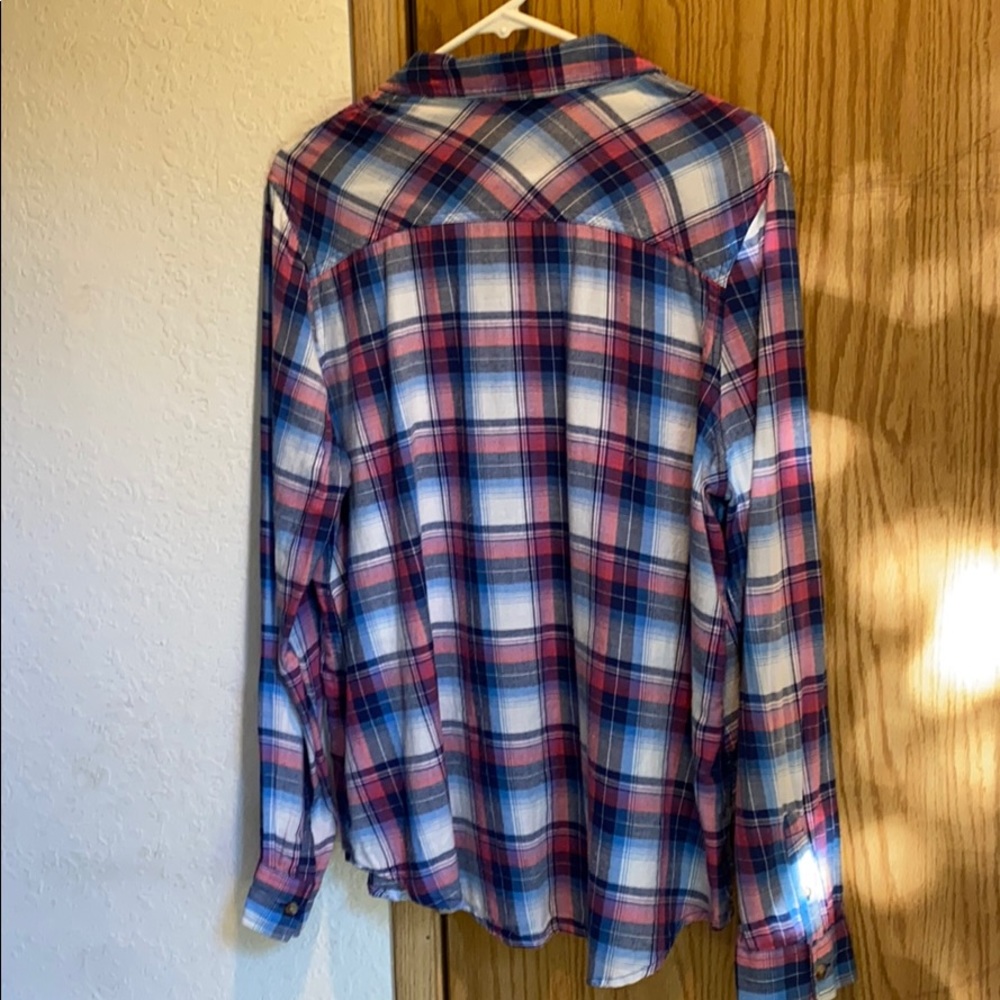 Mossimo Top - Picture 2 of 5